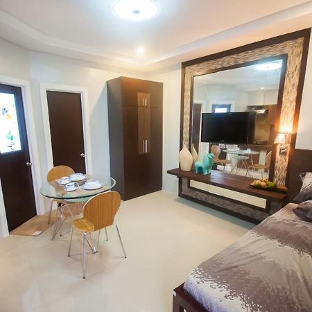 Nf Suites Davao City Eksteriør billede