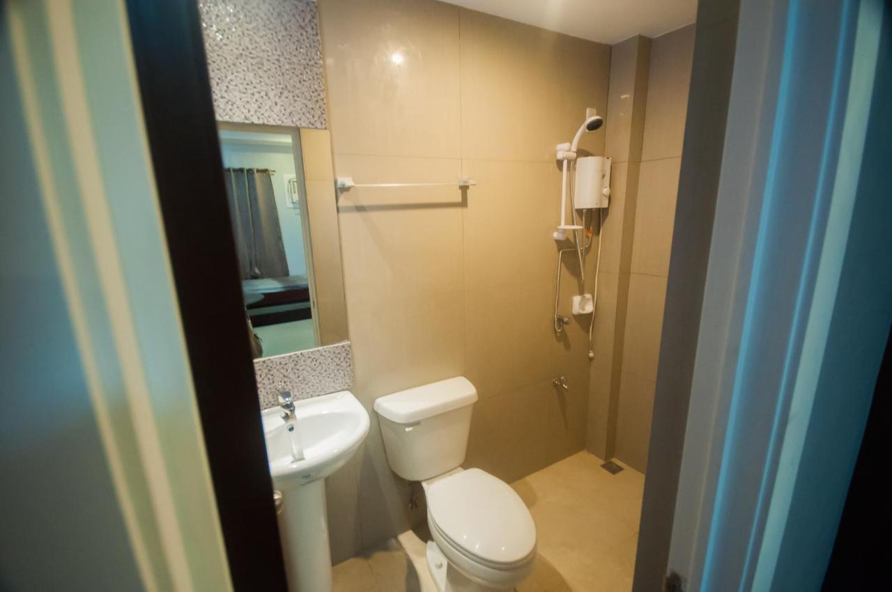 Nf Suites Davao City Eksteriør billede