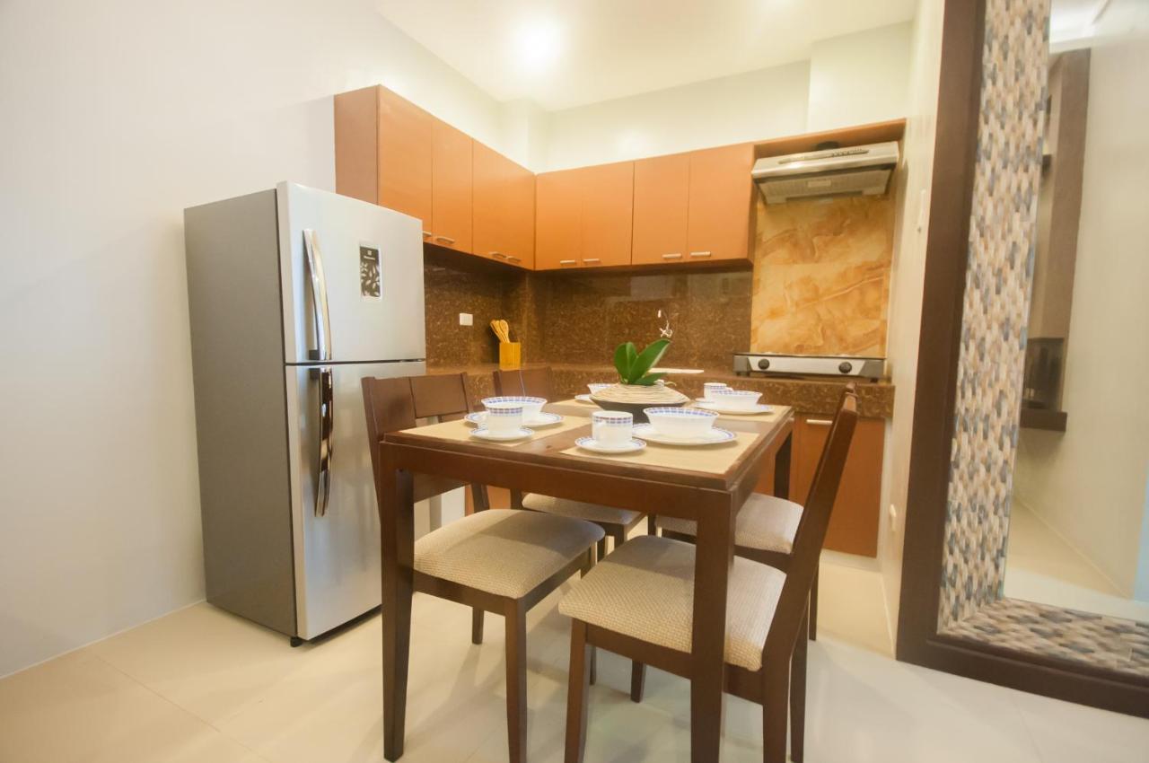 Nf Suites Davao City Eksteriør billede